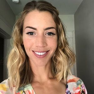 Meet your Posher, Felice